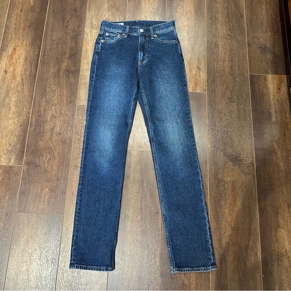 GAP Denim - Women’s Gap ‘90s Straight High Rise Blue Denim Jeans